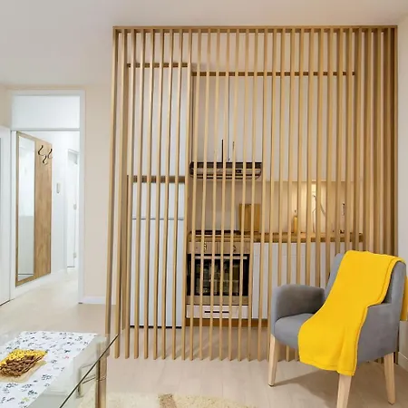 Modern & Cozy In Center -walk Everywhere